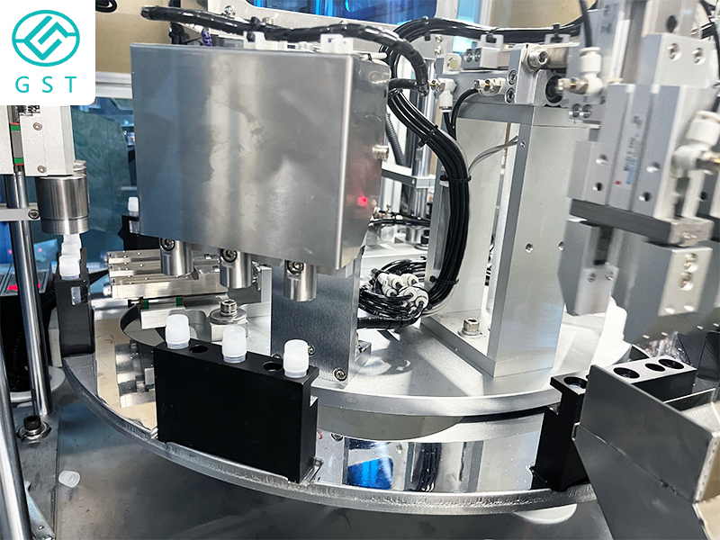 冻存管自动旋盖包装机：提高生物试剂保存效率的利器